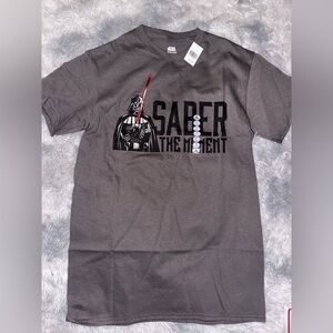Star Wars ‘Saber The Moment’ Gray Graphic Tee - Unisex Sizing Small NWT
